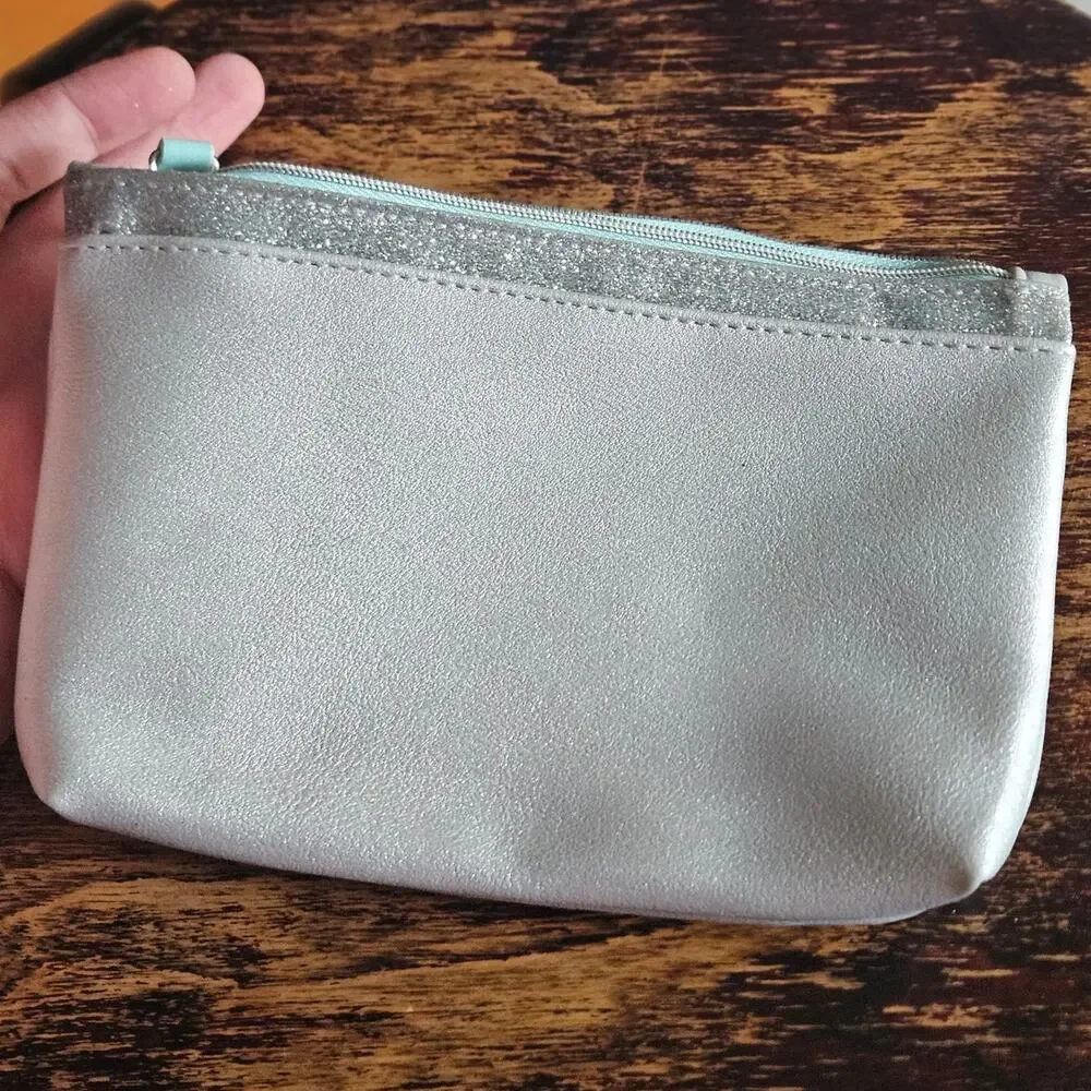 ipsy this snow